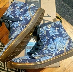 Floral doc martens size 6 womens 36 euro